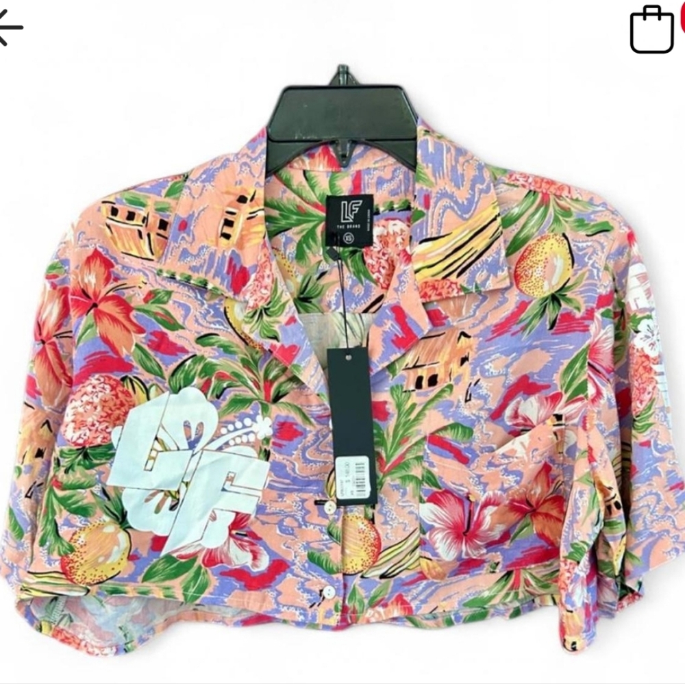 LF Nwt Floral Cropped Shirt